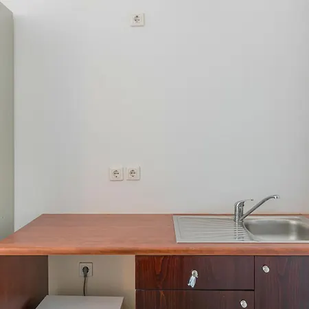 Evripides Triple 2 Apartmán *