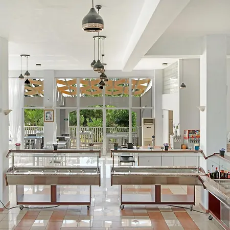 Evripides Triple 2 Apartment *